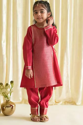 Red embroidered brocade kurta set