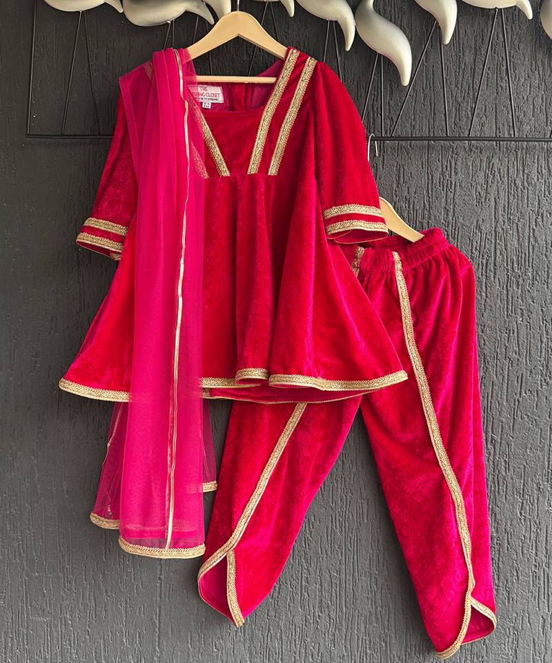 Red embroidered velvet kurta set