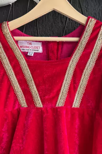 Red embroidered velvet kurta set