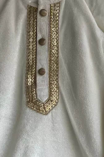 White embroidered velvet kurta pyjama