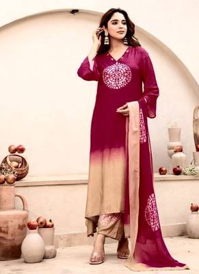 maroon embroidered cotton kurta pant with dupatta 1