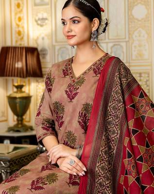 maroon embroidered cotton kurta pant with dupatta 4