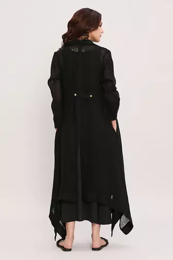 Black cotton dress