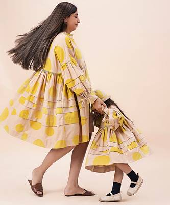 Yellow printed cotton polka short dress 2