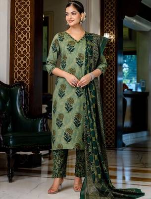 green embroidered cotton kurta pant with dupatta 1