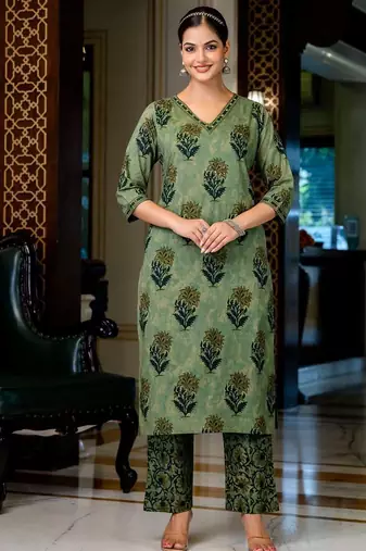 green embroidered cotton kurta pant with dupatta