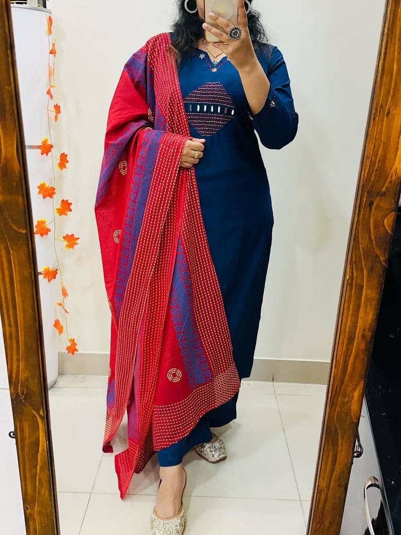 blue embroidered cotton kurta pant with dupatta