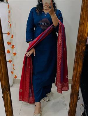 blue embroidered cotton kurta pant with dupatta 3