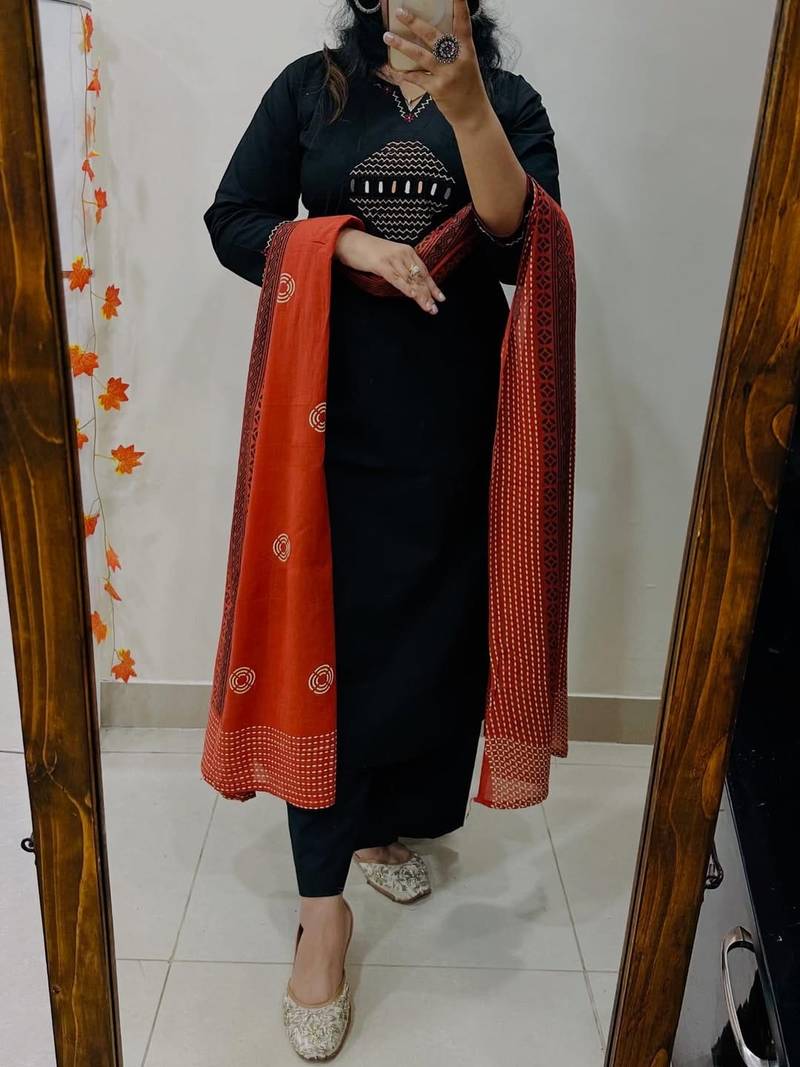 black embroidered cotton kurta pant with dupatta