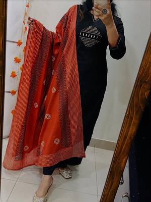 black embroidered cotton kurta pant with dupatta 3