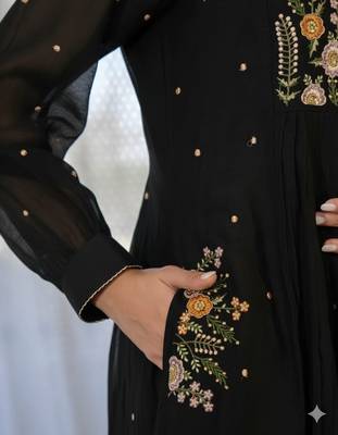 black embroidered cotton kurta pant with dupatta 3