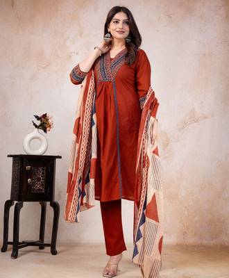 red printed cotton kurta pant with dupatta 3