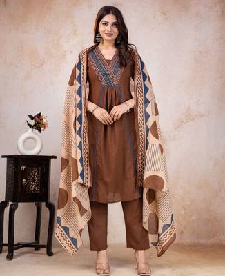 brown printed cotton kurta pant with dupatta 2