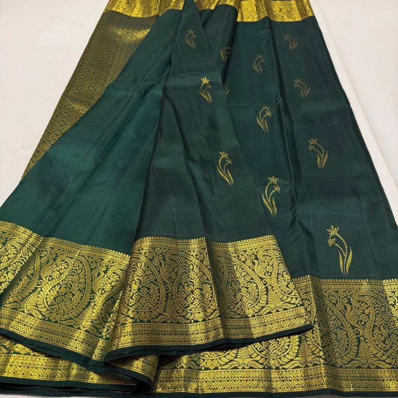 Green color art silk blend sarees with blouse