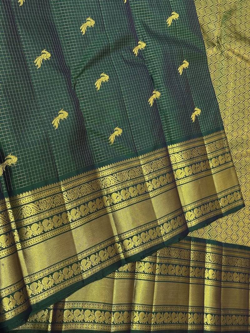 Green color art silk blend sarees with blouse