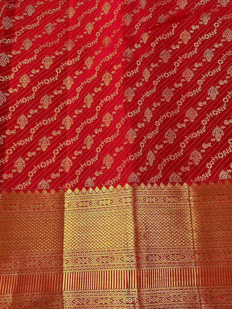 Red color art silk blend sarees with blouse