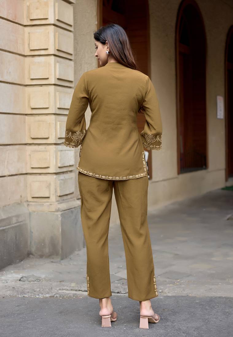 Printed Shirt Collar Top With Trouser 