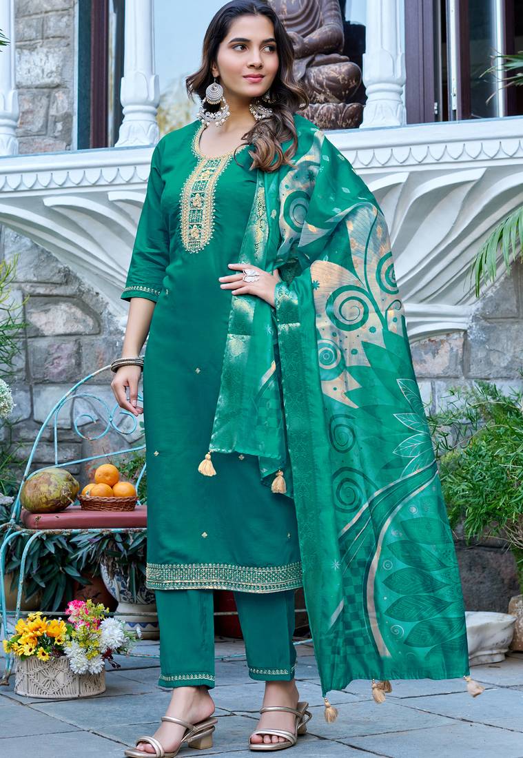 Floral Yoke Design Thread Work Straight Kurta With Trouser & Dupatta