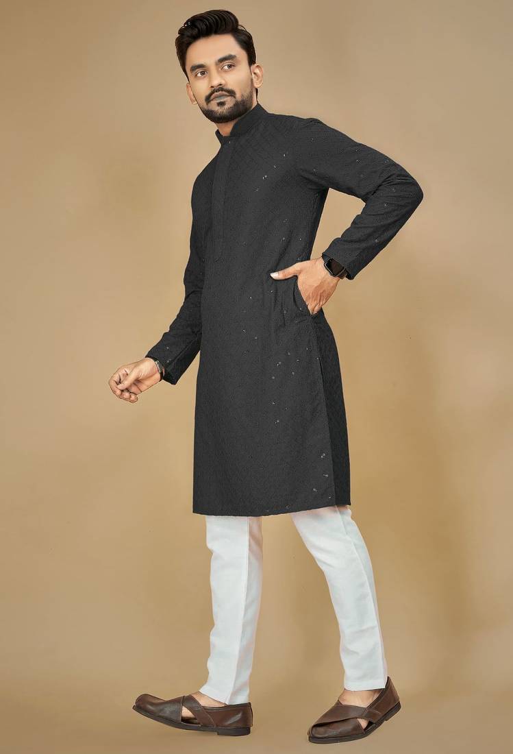 Black embroidered rayon straight kurta