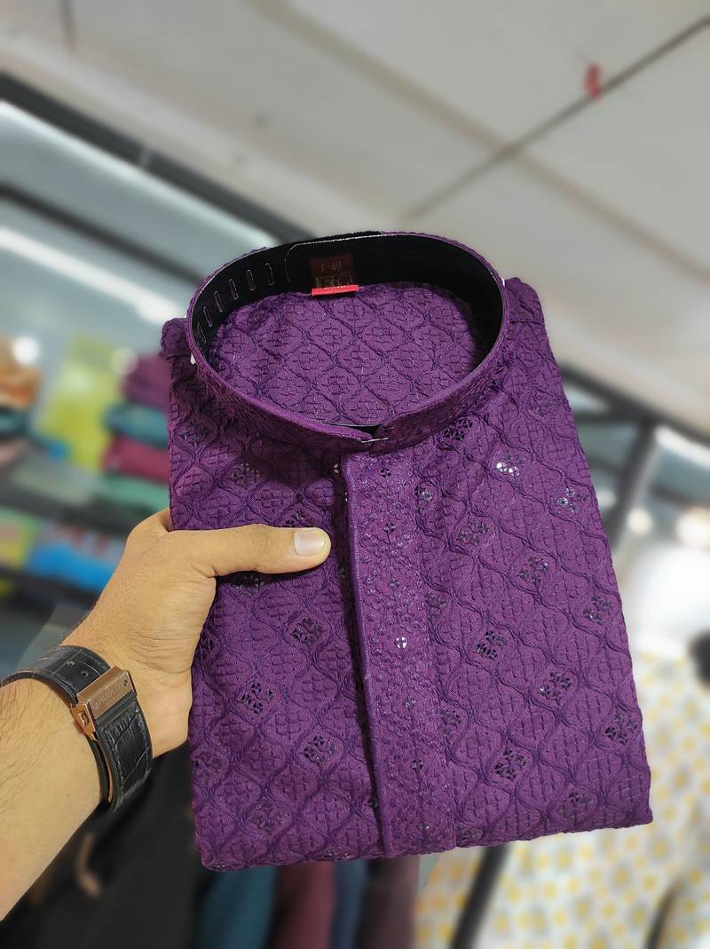 Lavender embroidered rayon straight kurta