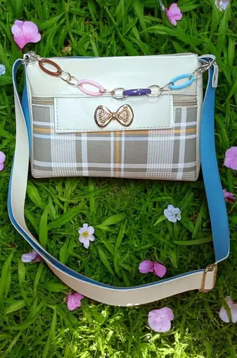 Cream Check Sling Bag for Women Stylish Crossbody Chain Handbag