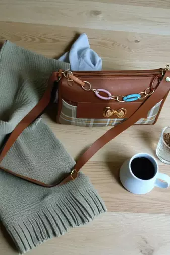 Brown Check Sling Bag for Women Stylish Crossbody Bow Chain Bag