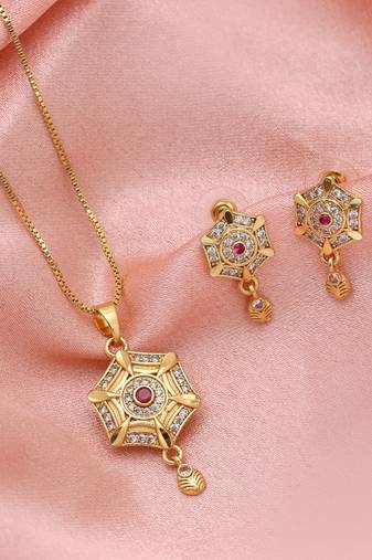 Gold color fashion chain pendant with earring