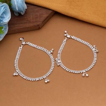 Silver color anklet 2