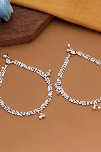 Silver color anklet