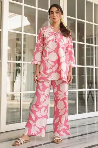 Pink Floral printed v_neck  cotton co-ord set