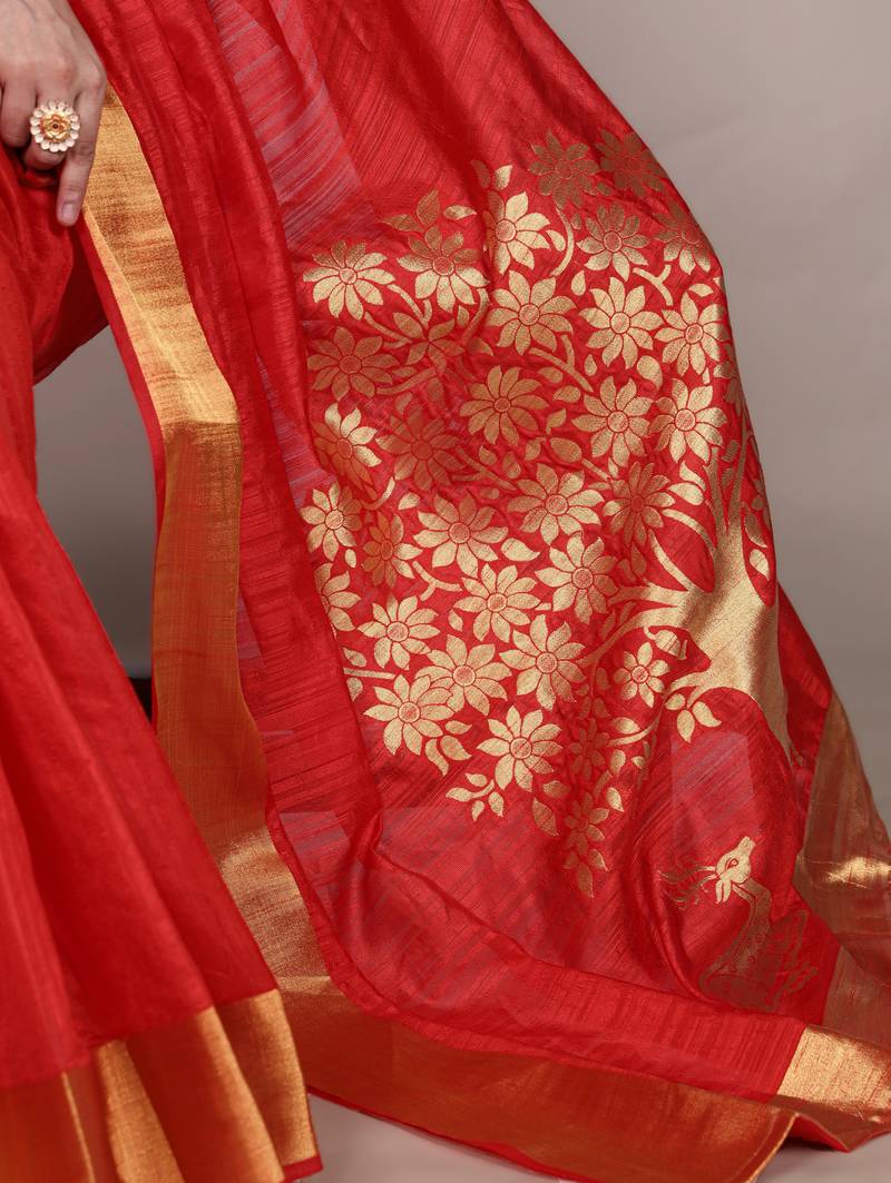 red onam special kerala style raw art silk zari weaving saree with unstitched blouse