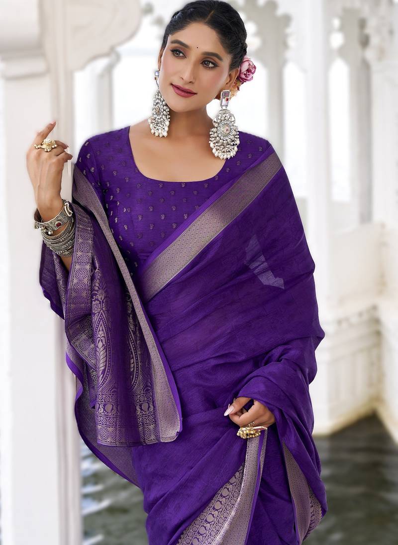 stylish chinon self printed saree with zari weaving work