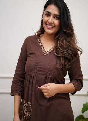 Brown Floral embroidered v_neck  cotton co-ord set 2