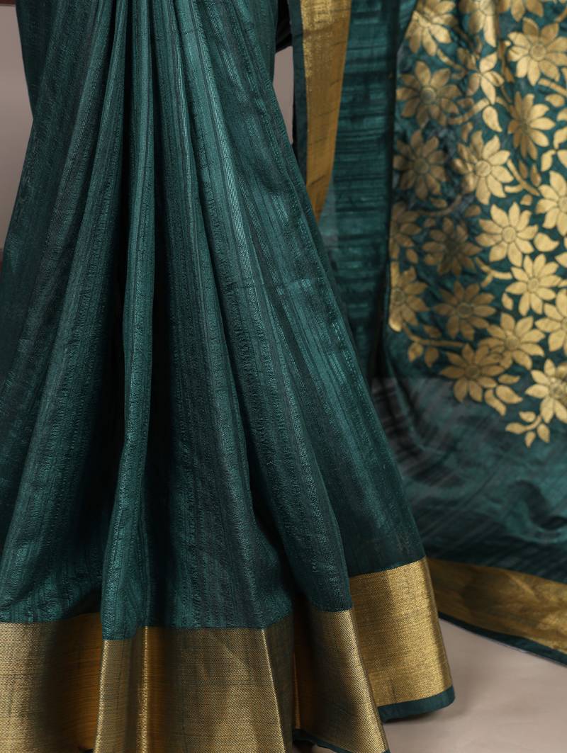 green onam special kerala style raw art silk zari weaving saree with unstitched blouse