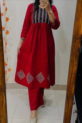 red printed cotton kurta and pant 2