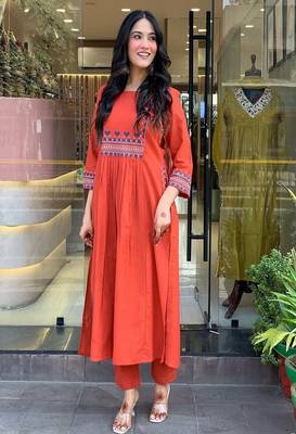 orange embroidered cotton kurta and pant 1