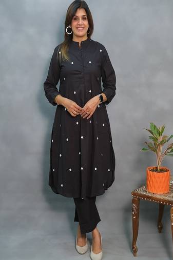 black embroidered cotton kurta and pant