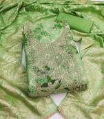 Women's green digital print cotton silk dress material