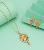Gold color chain pendant with earring