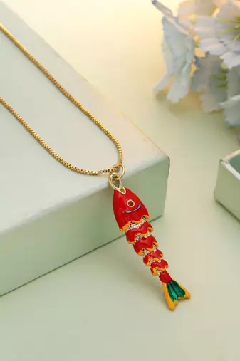 Multi color fish design chain pendant