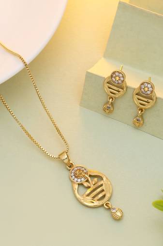 Gold color chain pendant with earring