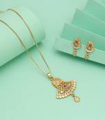 Gold color chain pendant with earring