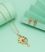 Gold color chain pendant with earring
