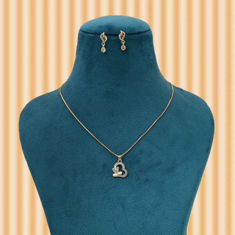 Gold color chain pendant with earring
