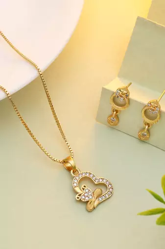 Gold color chain pendant with earring