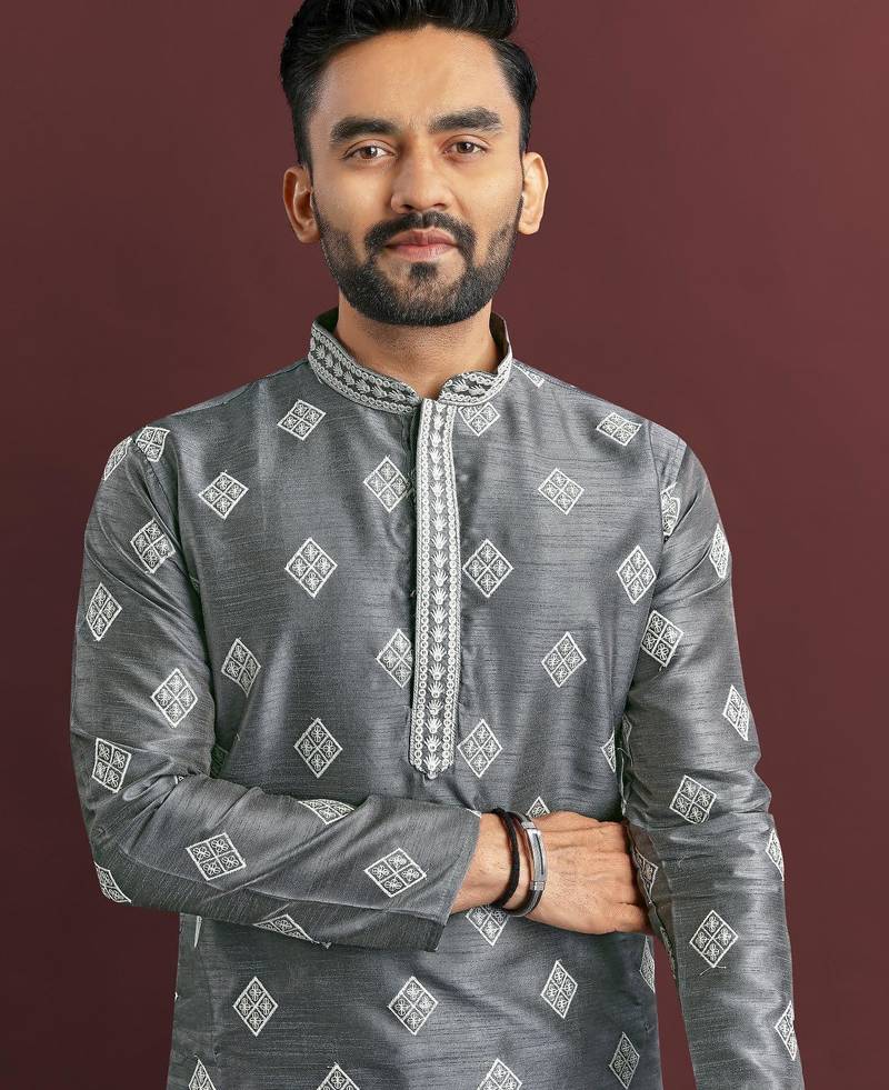 Grey embroidered silk straight kurta