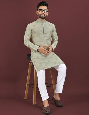 Green embroidered silk straight kurta 1