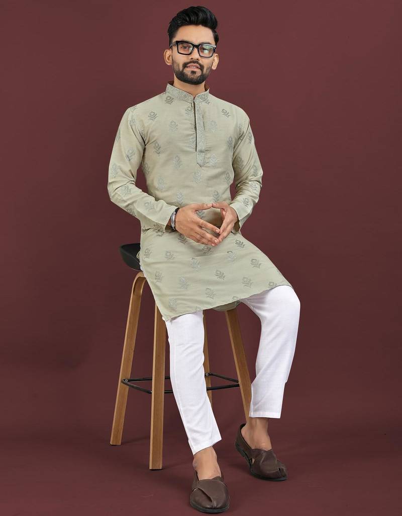 Green embroidered silk straight kurta