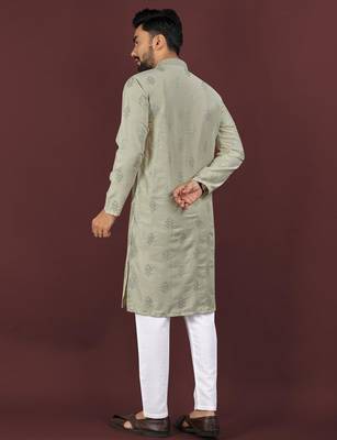 Green embroidered silk straight kurta 2