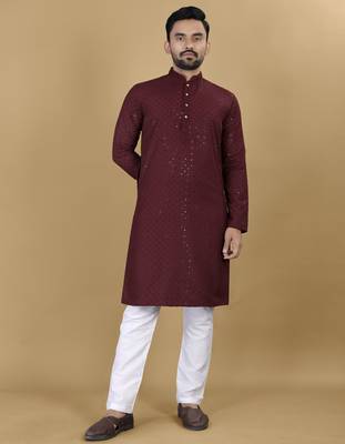 Maroon embroidered rayon straight kurta 1